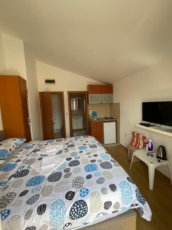 Apartments Manojlovic Budva Eksteriør bilde